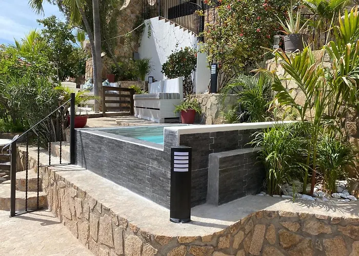 Marina View Hotel