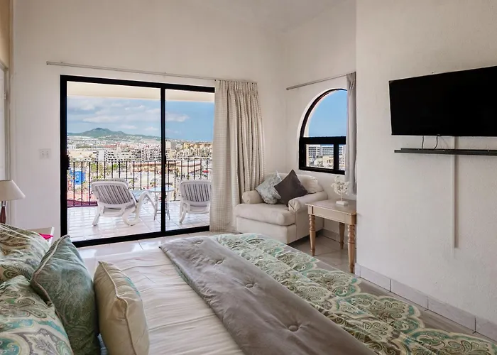Hotel Marina View